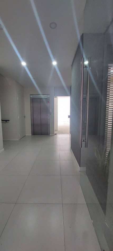 ALQUILER 2 ambientes al frente en Caballito Sur-