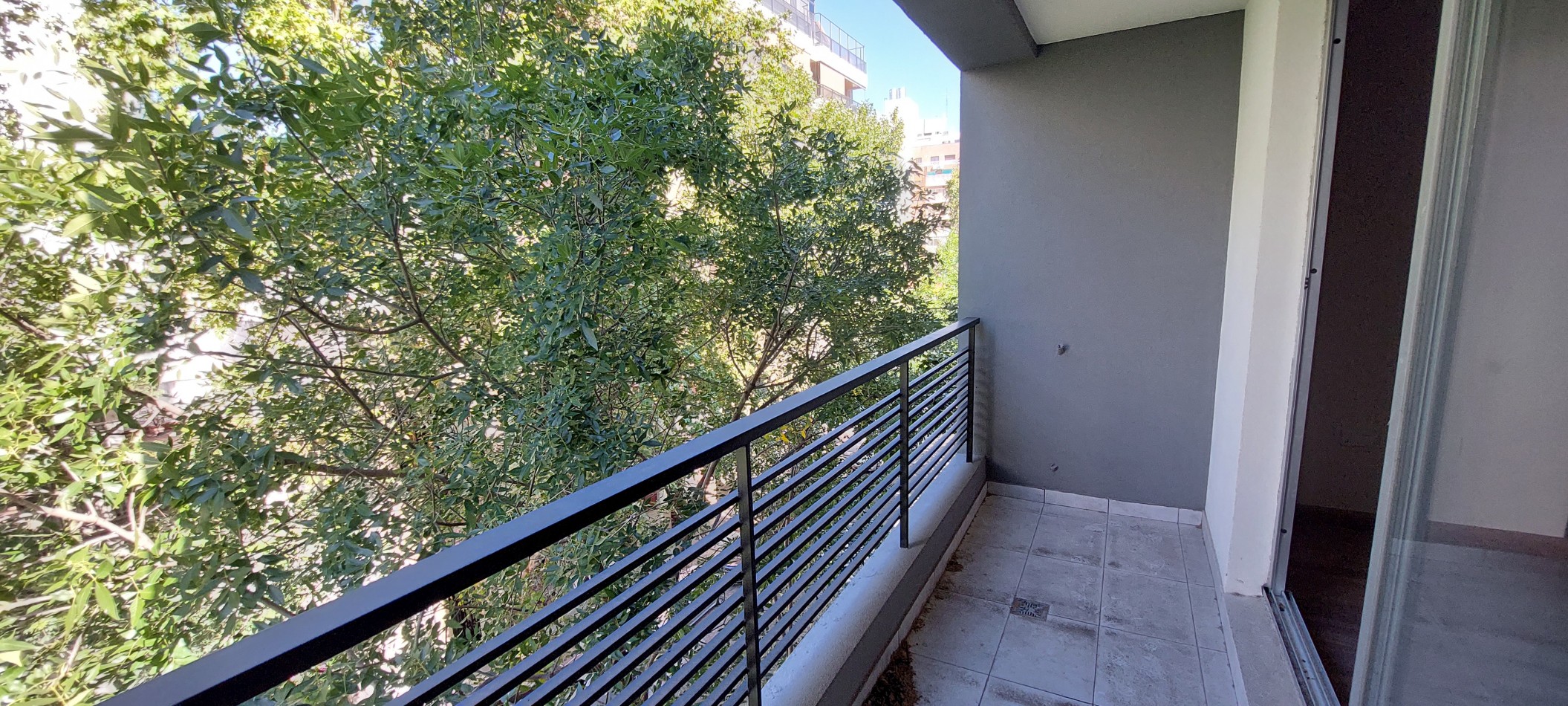 ALQUILER 2 ambientes al frente en Caballito Sur-