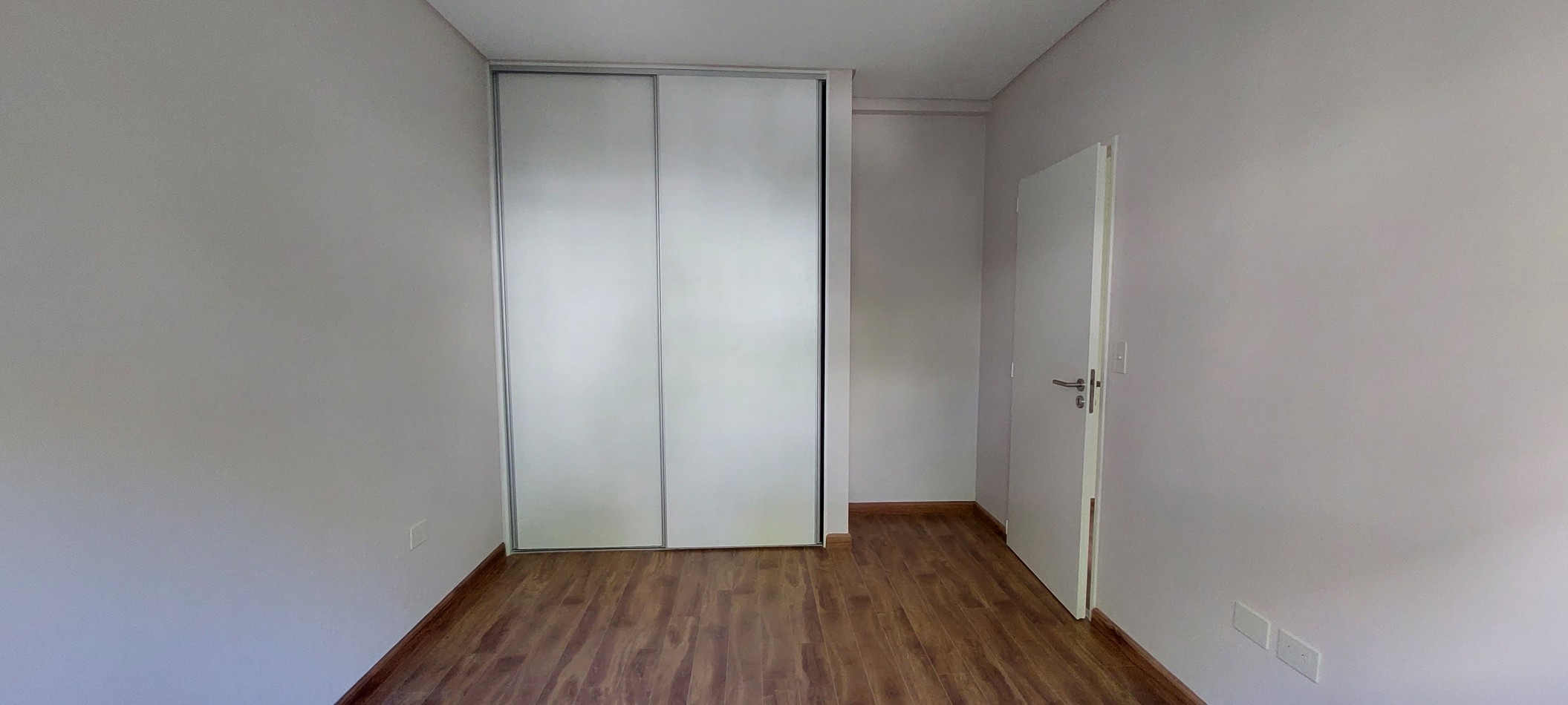 ALQUILER 2 ambientes al frente en Caballito Sur-