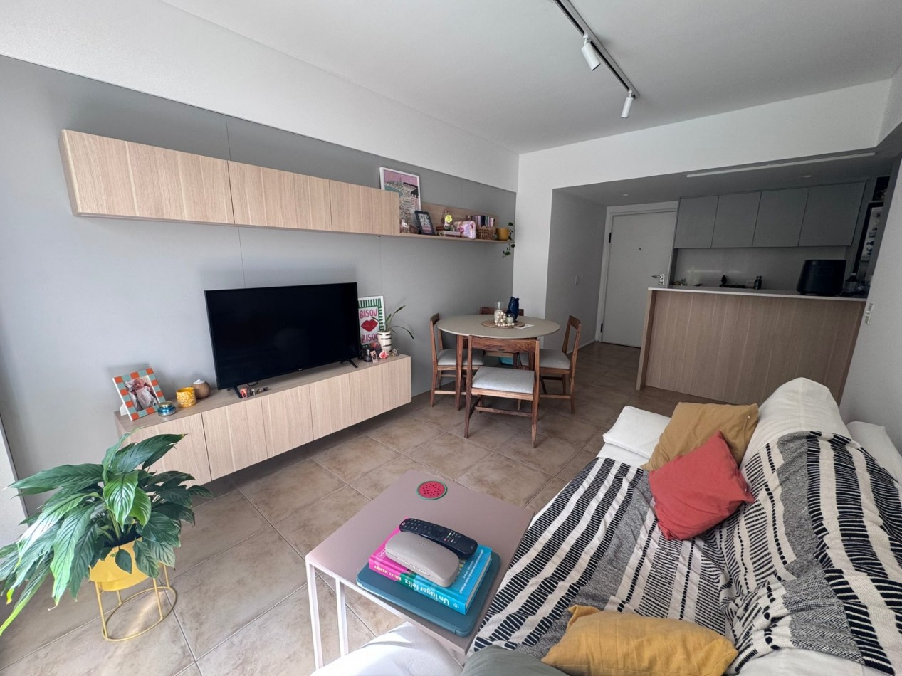 2 AMBIENTES CON BALCON Y AMENITIES - EXCELENTE ESTADO - PALERMO