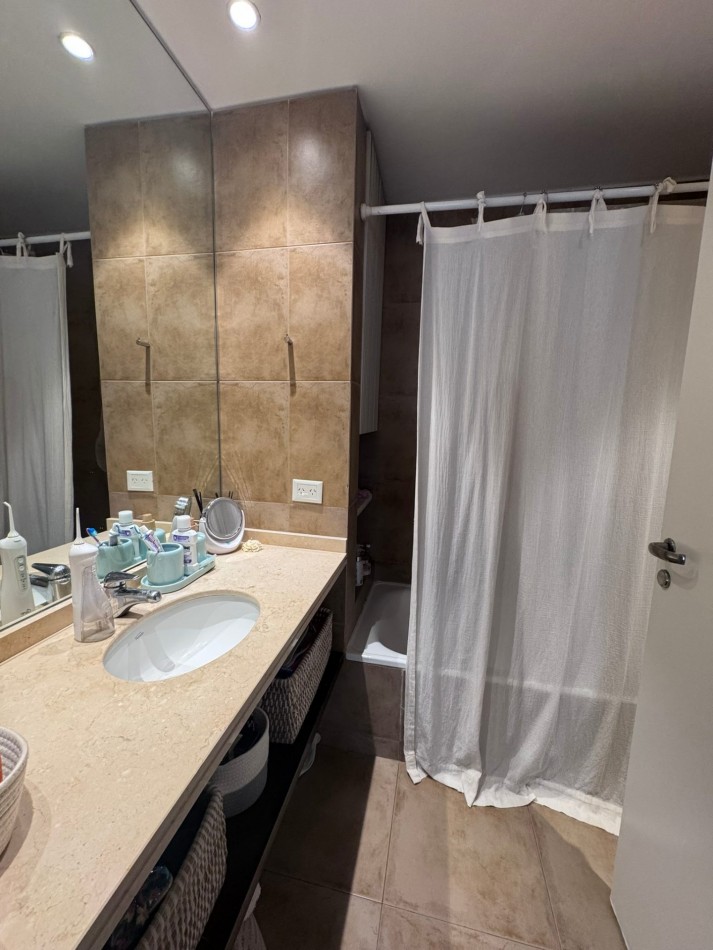2 AMBIENTES CON BALCON Y AMENITIES - EXCELENTE ESTADO - PALERMO
