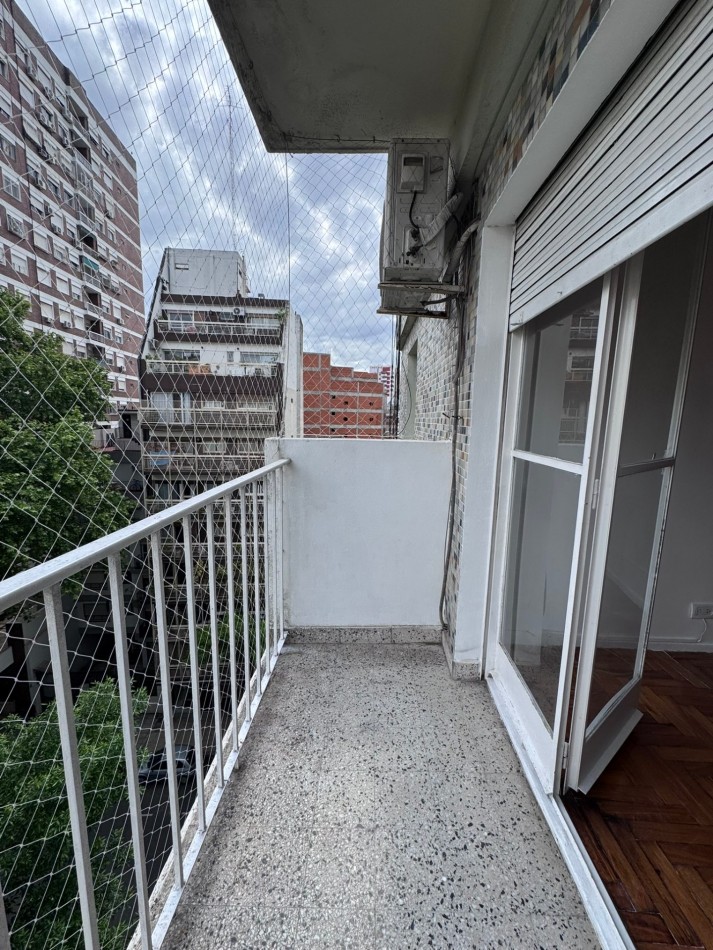 ALQUILER MONOAMBIENTE CON BALCON Y COCINA INDEPENDIENTE EN PALERMO