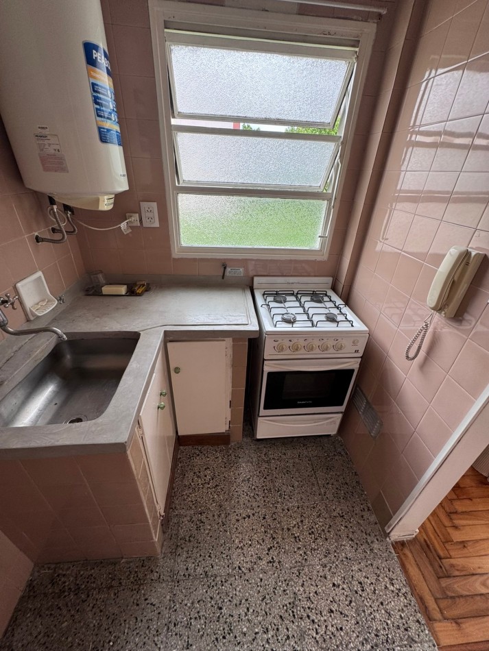 ALQUILER MONOAMBIENTE CON BALCON Y COCINA INDEPENDIENTE EN PALERMO