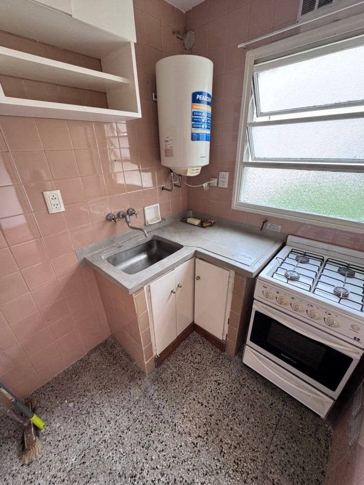 ALQUILER MONOAMBIENTE CON BALCON Y COCINA INDEPENDIENTE EN PALERMO