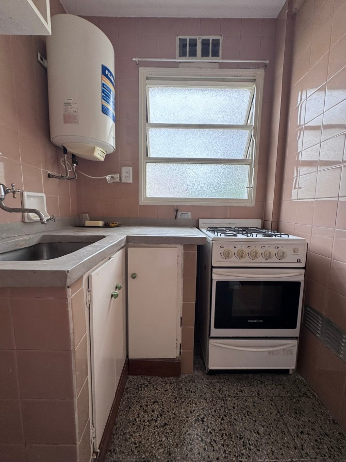 ALQUILER MONOAMBIENTE CON BALCON Y COCINA INDEPENDIENTE EN PALERMO
