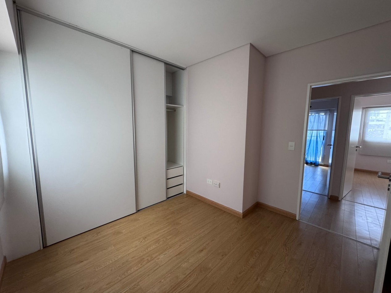 VENTA departamento 4 ambientes con balcon aterrazado y terraza en Caballito