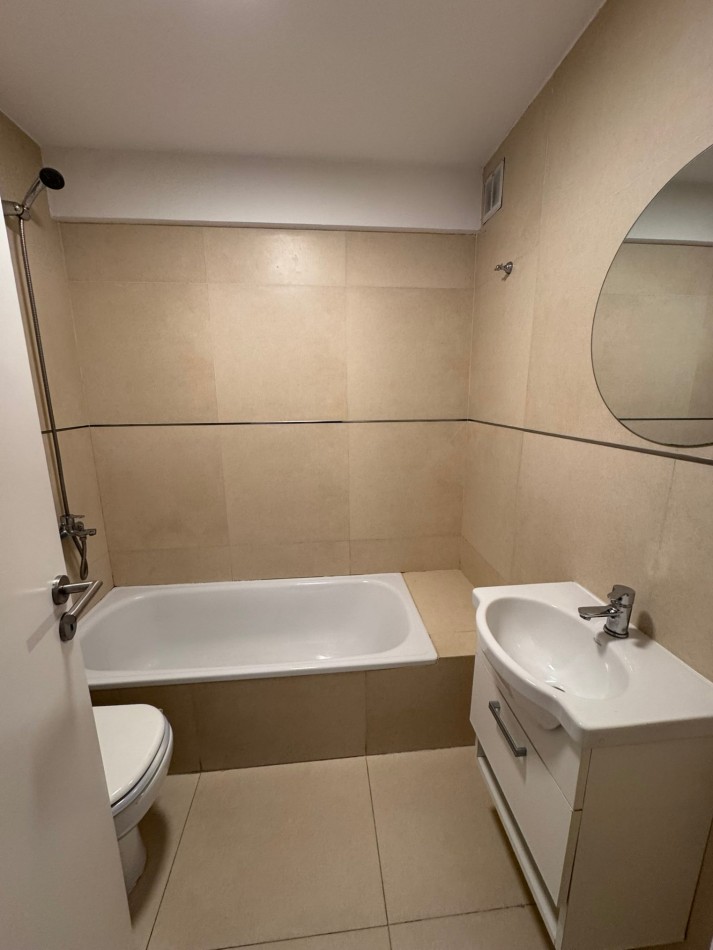VENTA departamento 4 ambientes con balcon aterrazado y terraza en Caballito