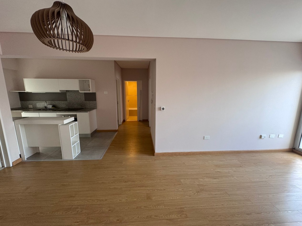 VENTA departamento 4 ambientes con balcon aterrazado y terraza en Caballito