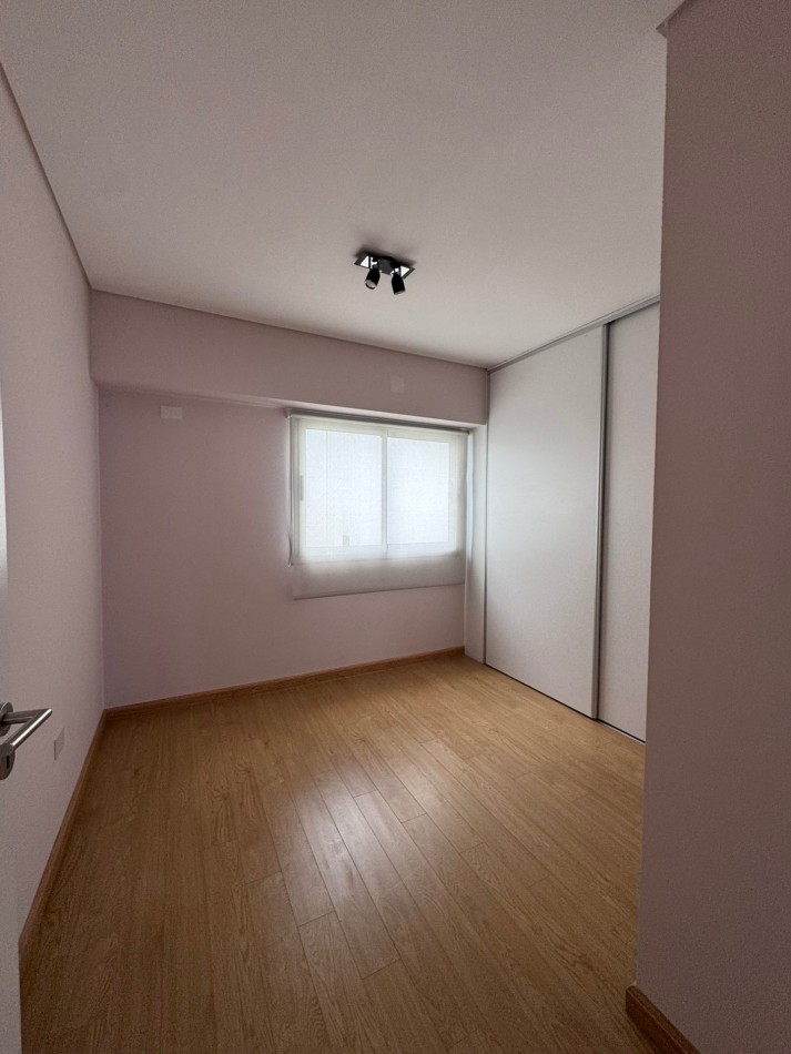 VENTA departamento 4 ambientes con balcon aterrazado y terraza en Caballito
