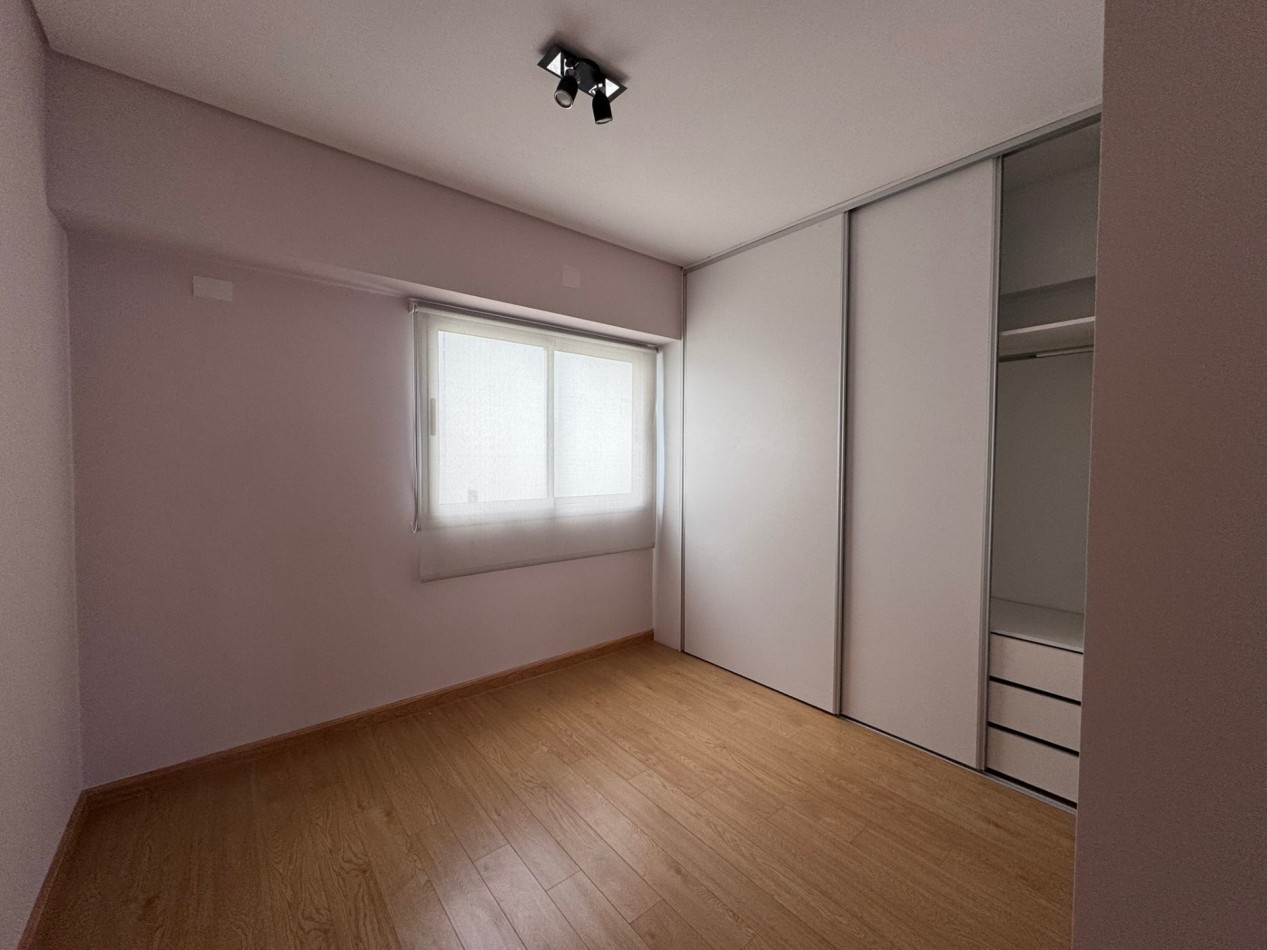 VENTA departamento 4 ambientes con balcon aterrazado y terraza en Caballito