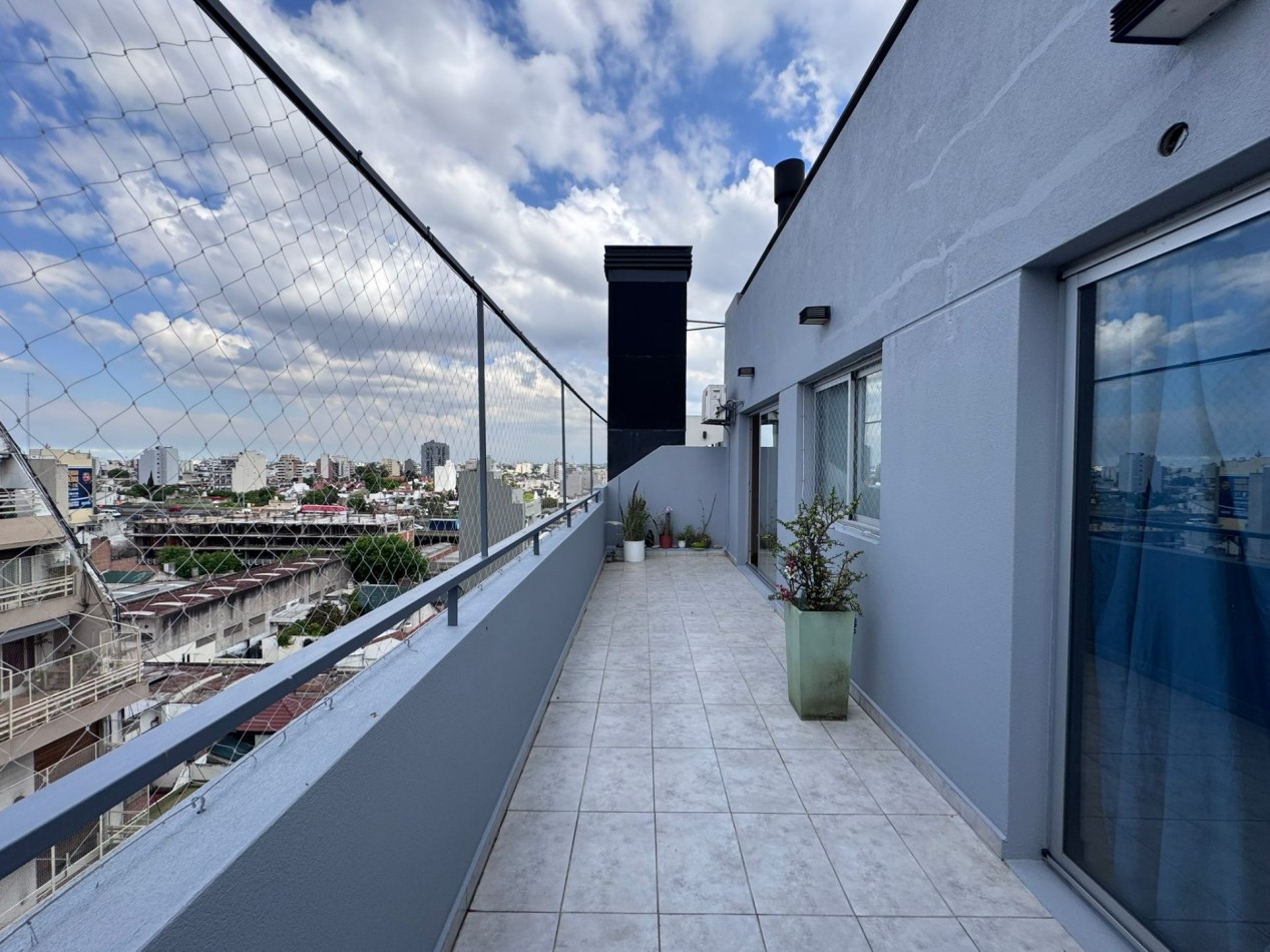 VENTA departamento 4 ambientes con balcon aterrazado y terraza en Caballito