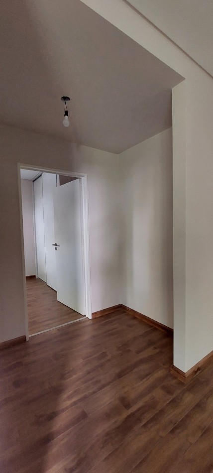 ALQUILER 2 ambientes al frente en Caballito Sur-