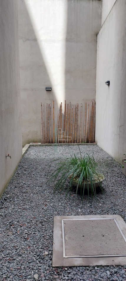 ALQUILER Monoambiente con balcon al frente en Caballito 