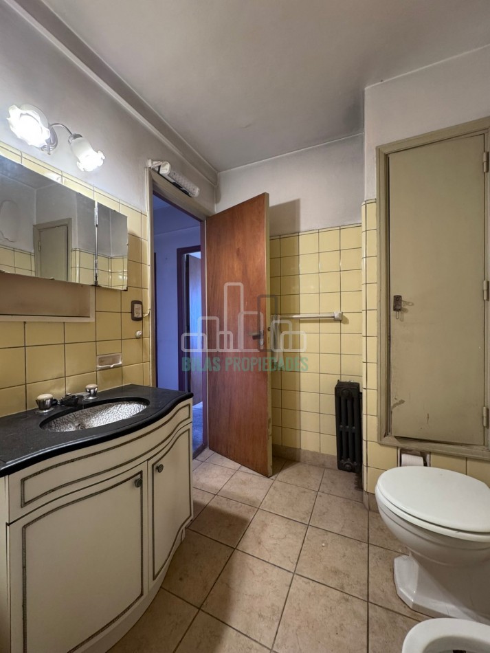VENTA 3 AMBIENTES CON DEPENDENCIA Y BALCON AL FRENTE CON GRAN POTENCIAL