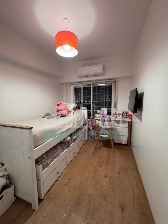VENTA 3 AMBIENTES CON COCHERA Y BAULERA - PISO 11 AL FRENTE CON VISTA PANORAMICA