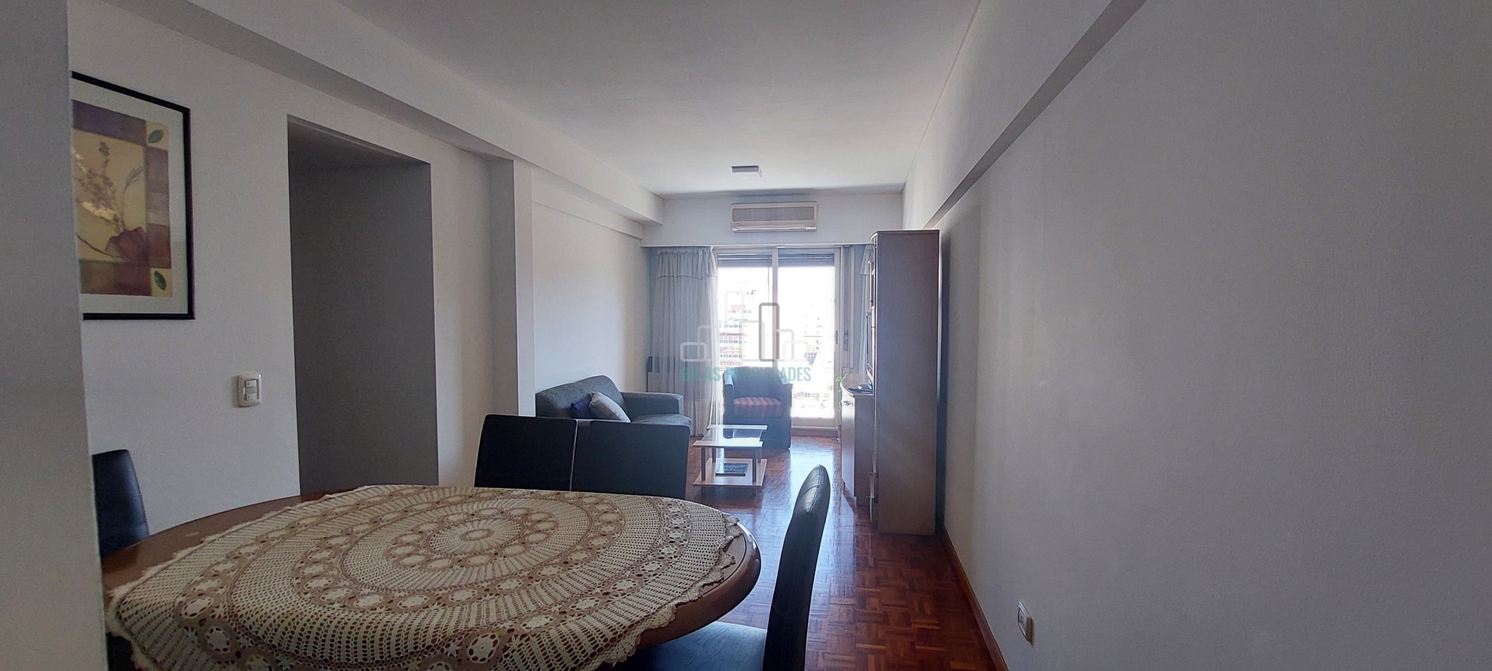 VENTA Departamento 5 ambientes con balcon al frente y cochera en Villa Crespo