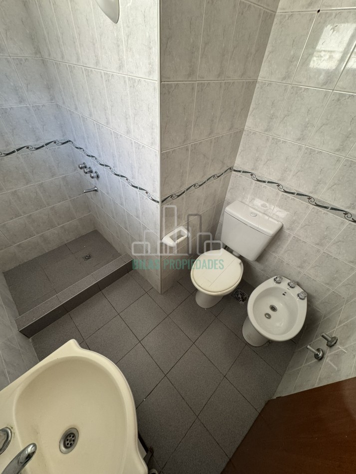 ALQUILER PH 3 AMBIENTES- 2 BAÑOS- SIN EXPENSAS EN BOEDO
