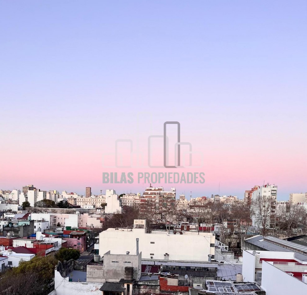 VENTA departamento de 2 ambientes con balcon al frente en Almagro