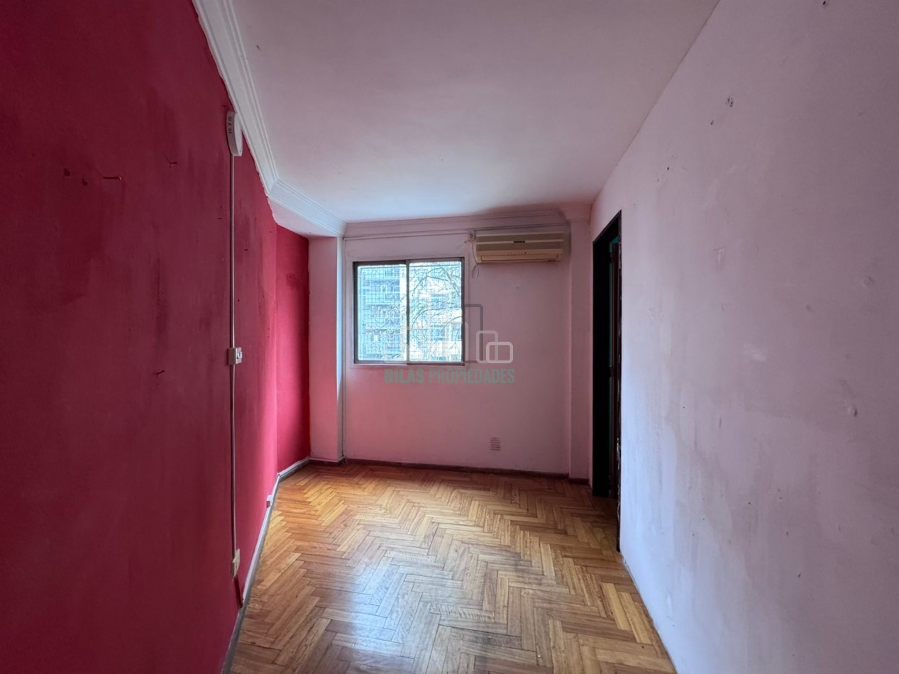 Venta departamento 3 ambientes + espacio adicional en Villa Crespo