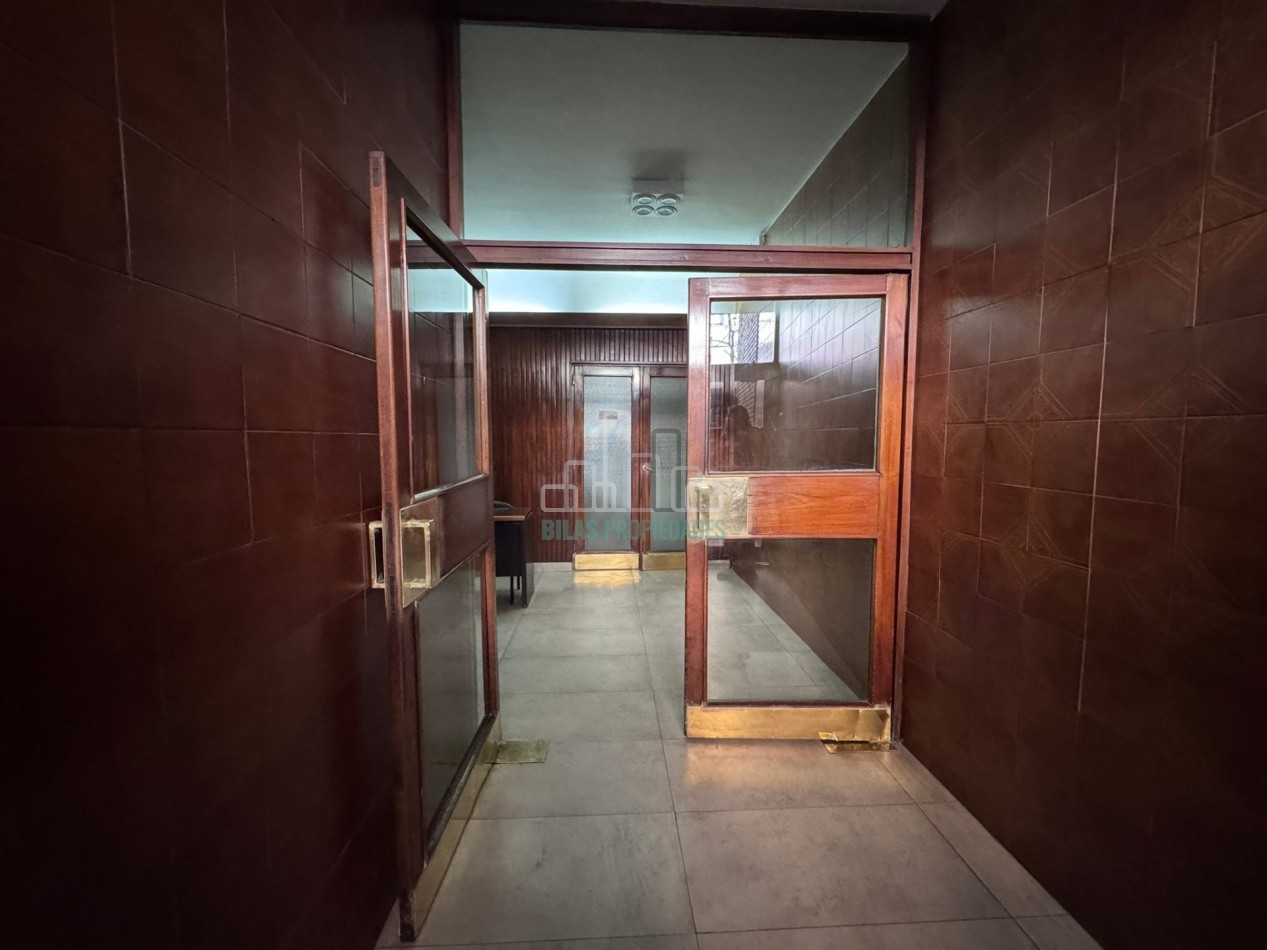 VENTA 3 AMBIENTES CON DEPENDENCIA Y BALCON AL FRENTE CON GRAN POTENCIAL