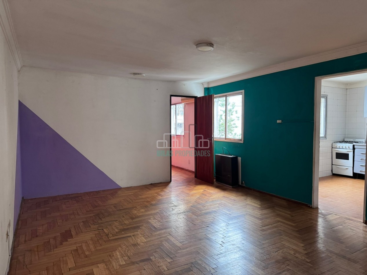 Venta departamento 3 ambientes + espacio adicional en Villa Crespo