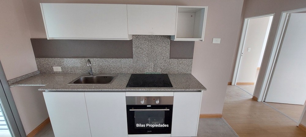 Alquiler departamento 4 ambientes con balcon aterrazado en Caballito