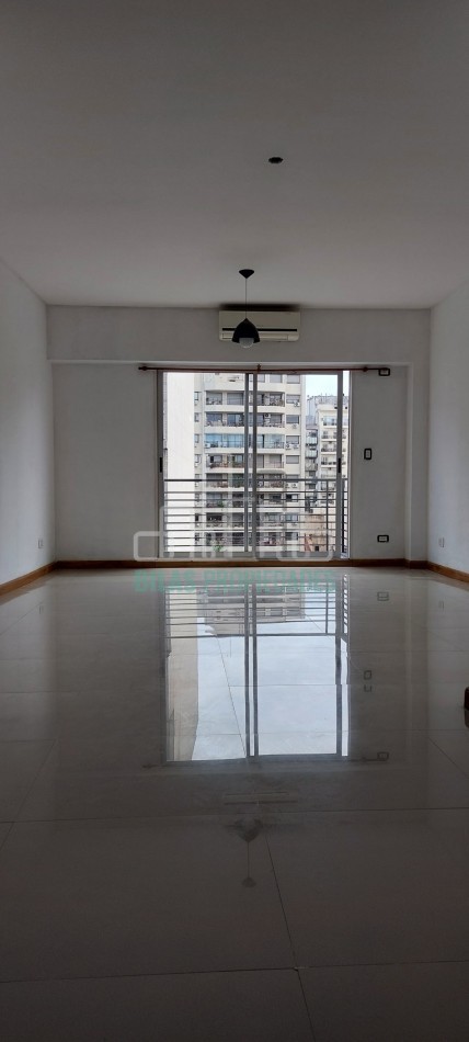 ALQUILER Monoambiente con balcon al frente en Caballito 