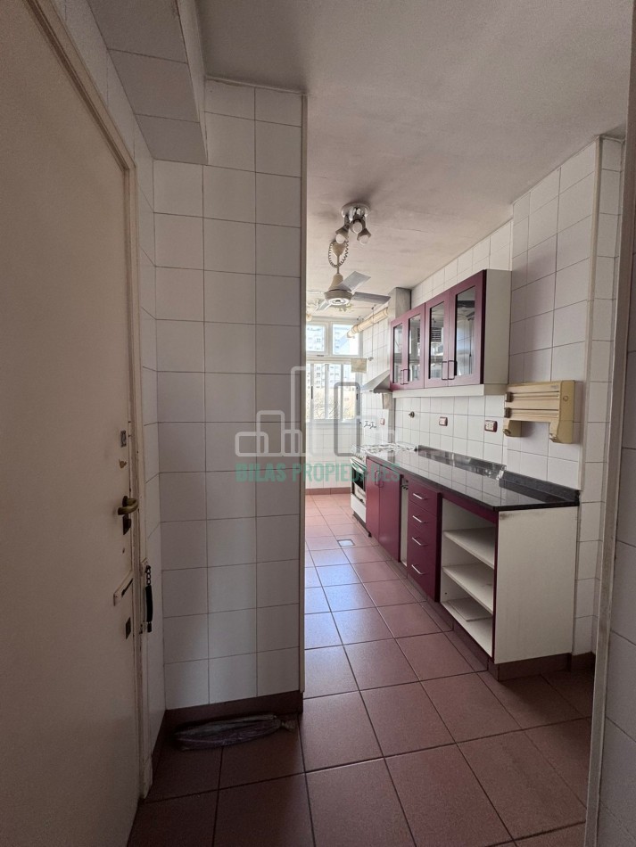 VENTA 3 AMBIENTES CON DEPENDENCIA Y BALCON AL FRENTE CON GRAN POTENCIAL