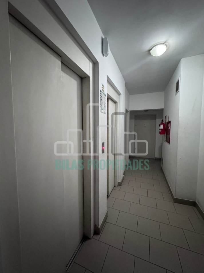 VENTA 3 AMBIENTES CON COCHERA Y BAULERA - PISO 11 AL FRENTE CON VISTA PANORAMICA