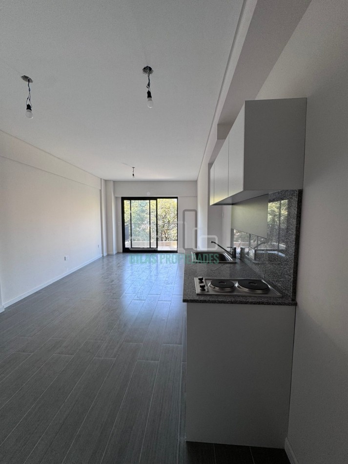 VENTA MONOAMBIENTE EN CABALLITO SUPER LUMINOSO A ESTRENAR