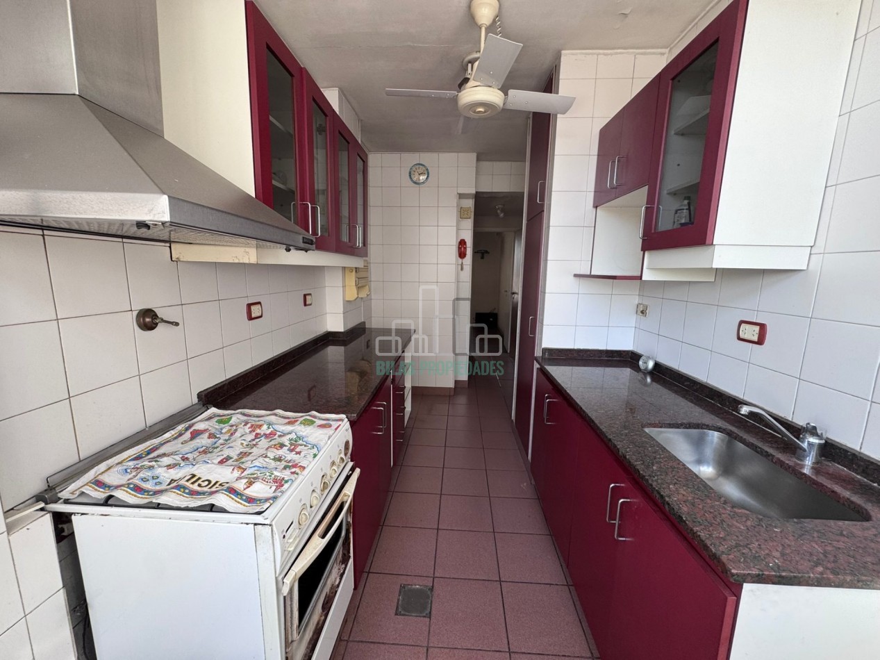 VENTA 3 AMBIENTES CON DEPENDENCIA Y BALCON AL FRENTE CON GRAN POTENCIAL