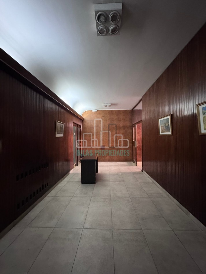 VENTA 3 AMBIENTES CON DEPENDENCIA Y BALCON AL FRENTE CON GRAN POTENCIAL