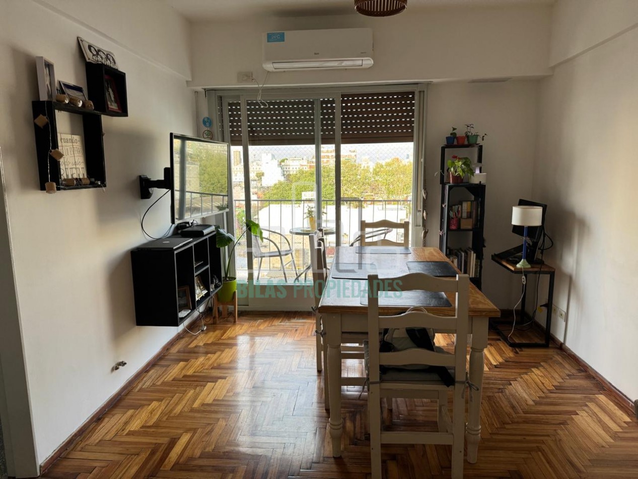 VENTA departamento de 2 ambientes con balcon al frente en Almagro