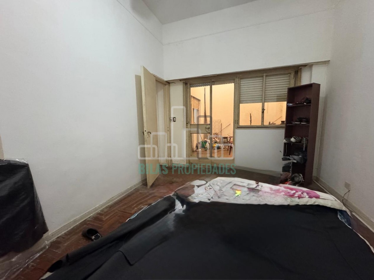 VENTA DEPARTAMENTO 3 AMBIENTES CON PATIO EN BALVANERA