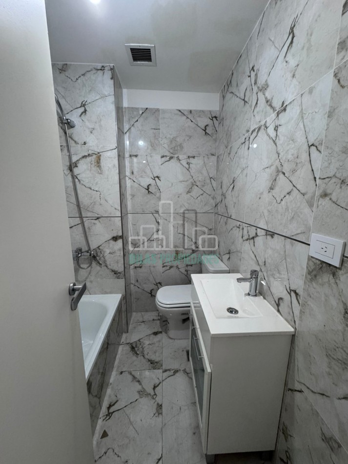 VENTA MONOAMBIENTE EN CABALLITO SUPER LUMINOSO A ESTRENAR