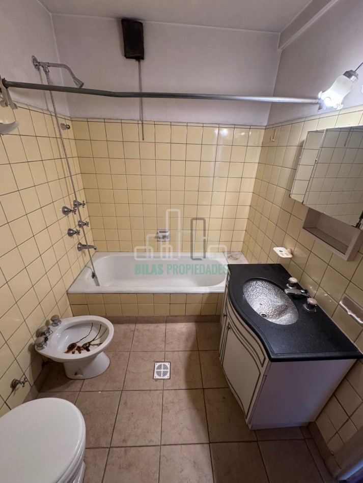 VENTA 3 AMBIENTES CON DEPENDENCIA Y BALCON AL FRENTE CON GRAN POTENCIAL
