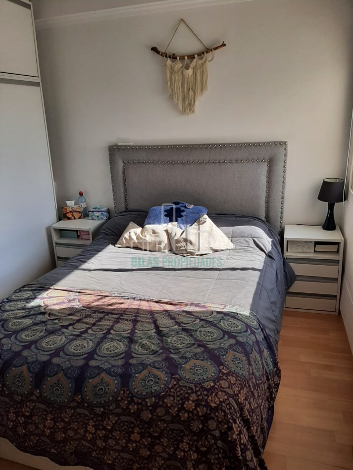 Venta departamento de 3 ambientes en Parque Patricios 