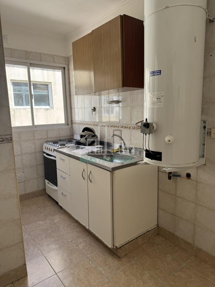 ALQUILER PH 3 AMBIENTES- 2 BAÑOS- SIN EXPENSAS EN BOEDO