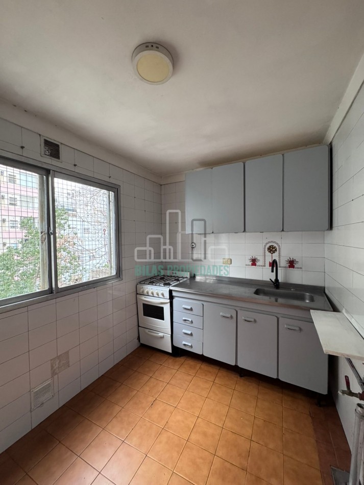 Venta departamento 3 ambientes + espacio adicional en Villa Crespo