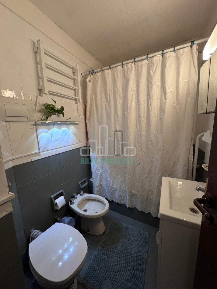 Venta departamento 3 ambientes + espacio adicional en Villa Crespo.