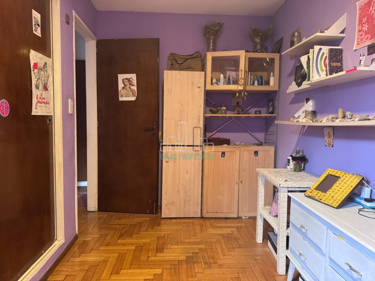 Venta departamento 3 ambientes + espacio adicional en Villa Crespo.
