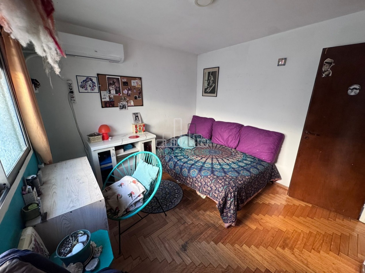 Venta departamento 3 ambientes + espacio adicional en Villa Crespo.