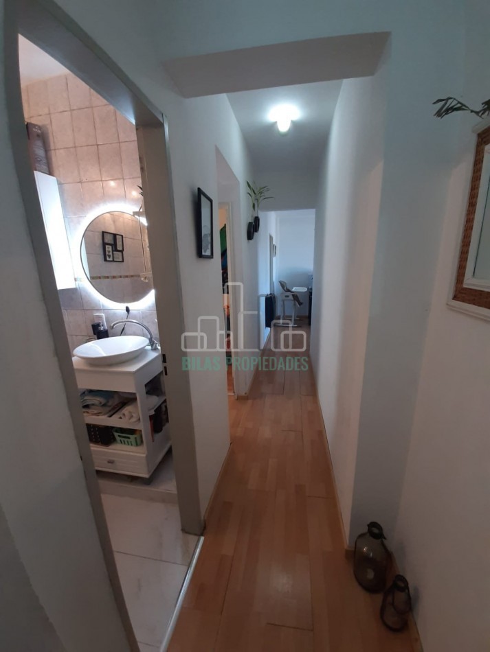 Venta departamento de 3 ambientes en Parque Patricios 