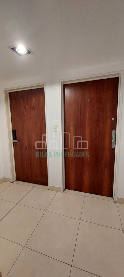 VENTA departamento Monoambiente C/coch en Villa Luro