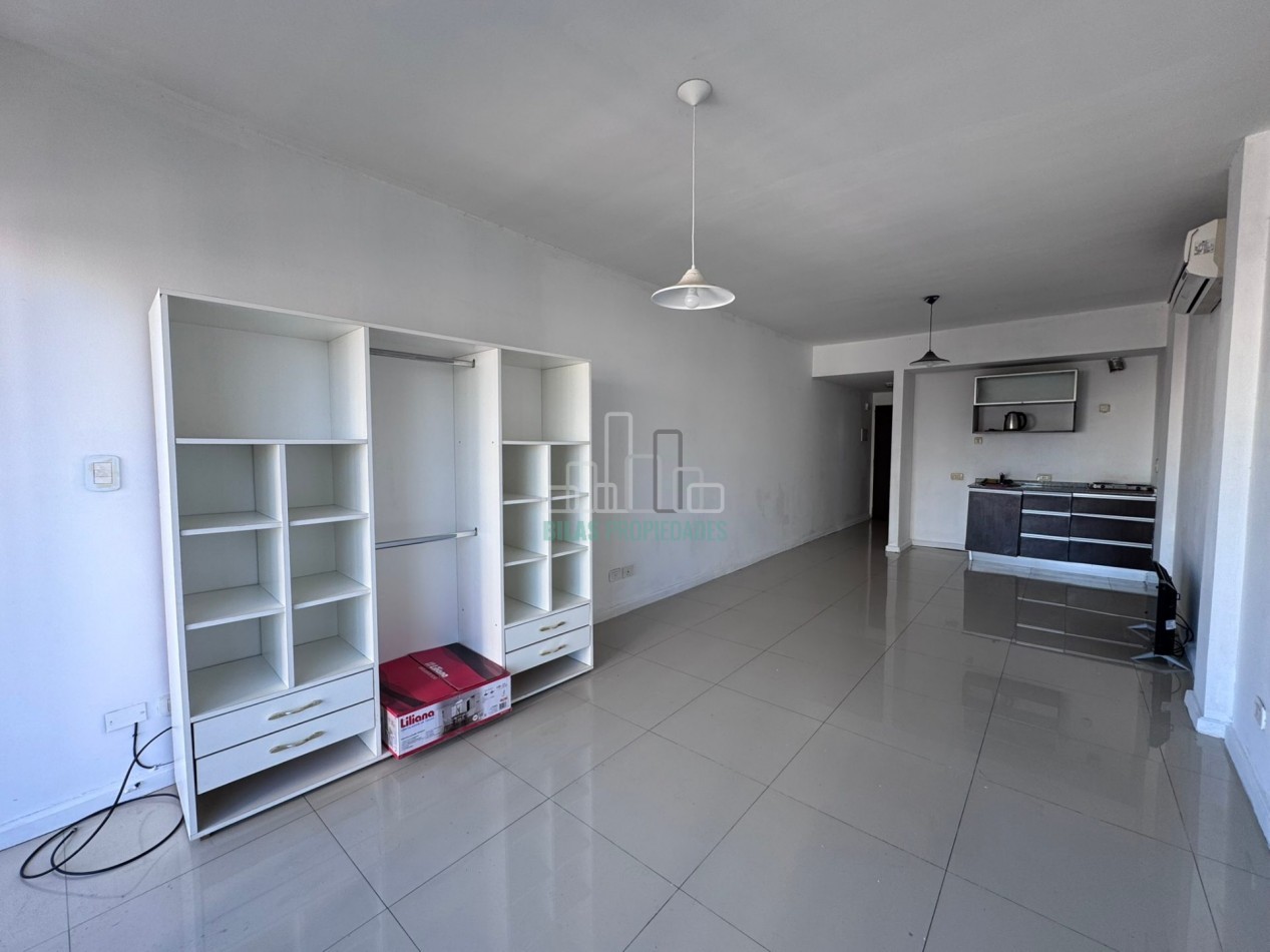 ALQUILER MONOAMBIENTE CON BALCON, VISTA ABIERTA Y AMENITIES- APTO PROFESIONAL