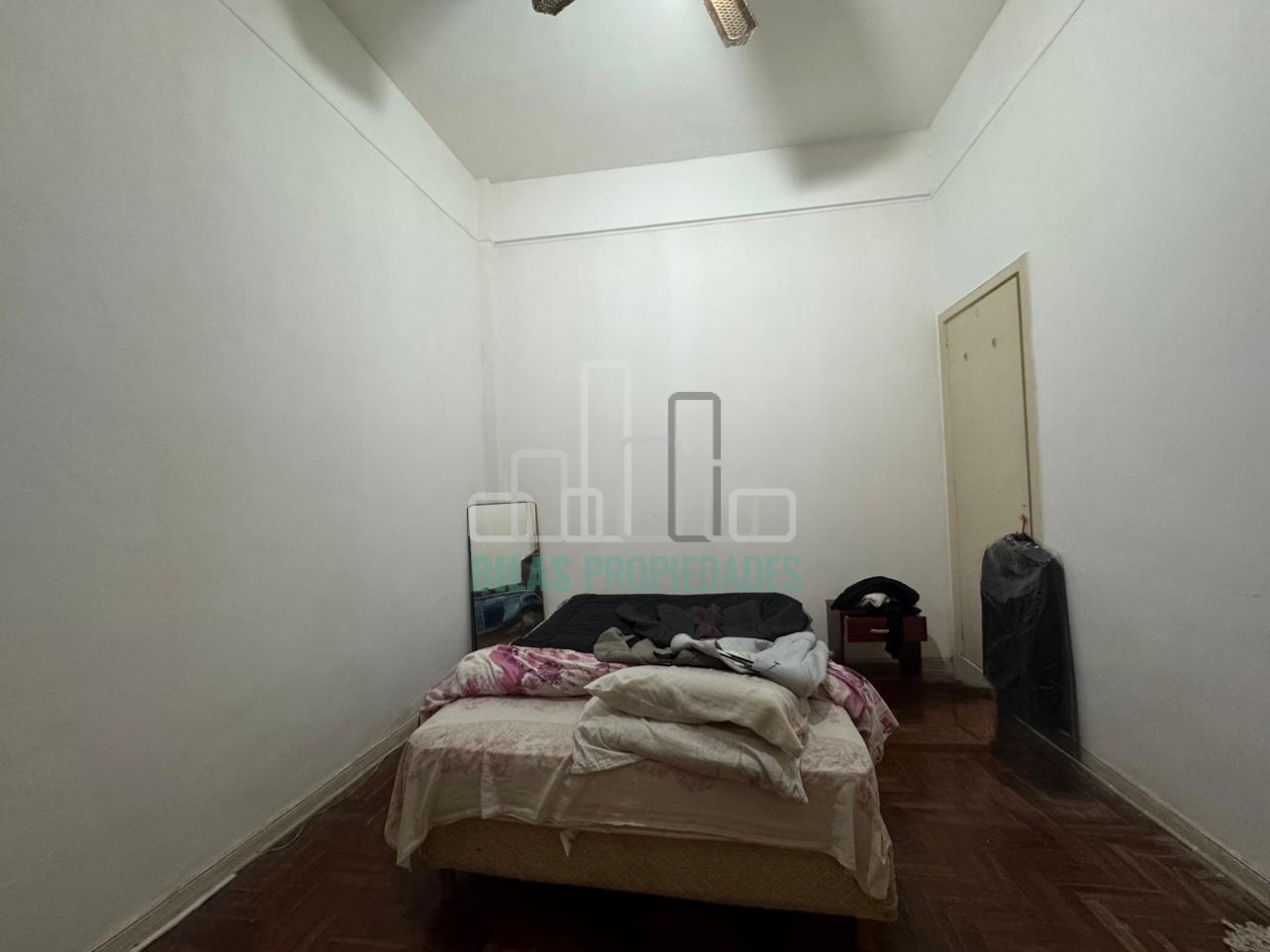 VENTA DEPARTAMENTO 3 AMBIENTES CON PATIO EN BALVANERA