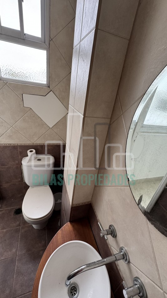 VENTA EXCLUSIVO PISO ENTERO DE 3 AMBIENTES CON TERRAZA Y PARRILLA PROPIA EN VILLA CRESPO