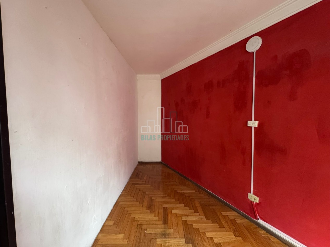 Venta departamento 3 ambientes + espacio adicional en Villa Crespo