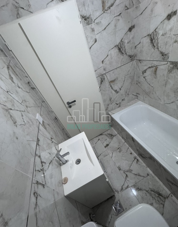 VENTA MONOAMBIENTE EN CABALLITO SUPER LUMINOSO A ESTRENAR