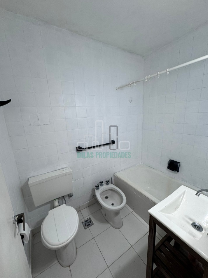 ALQUILER 2 AMBIENTES CON PATIO EN ALMAGRO 